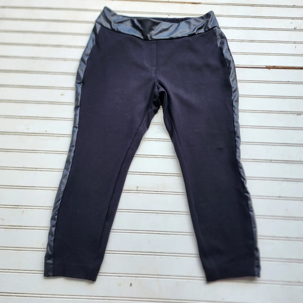 Express Pants Womens Black Faux Leather Sides Leggings Mid Rise Ankle Length M